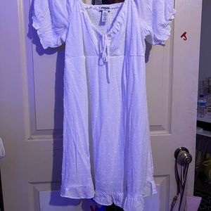 NWT never worn white dress